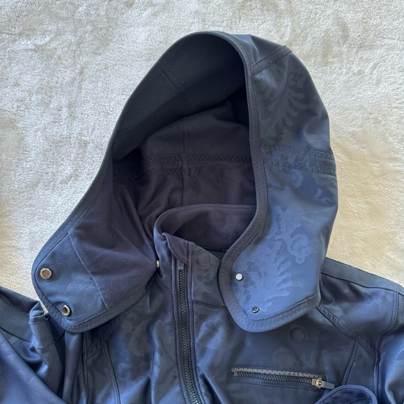 Lululemon Keep It Up Jacket Laceoflage Embossed Inkwell / Inkwell - Picture 12 of 16